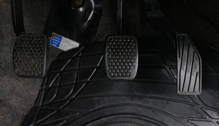 2015 Maruti Alto K10 VXI P, Petrol, Manual, Pedals