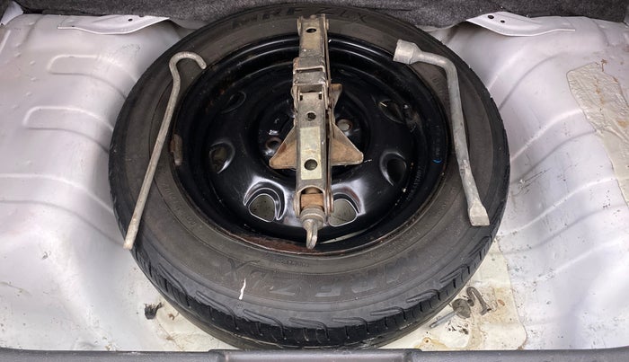 2015 Maruti Alto K10 VXI P, Petrol, Manual, Spare Tyre