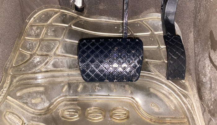 2015 Audi A4 35 TFSI PREMIUM, Petrol, Automatic, 77,610 km, Pedals