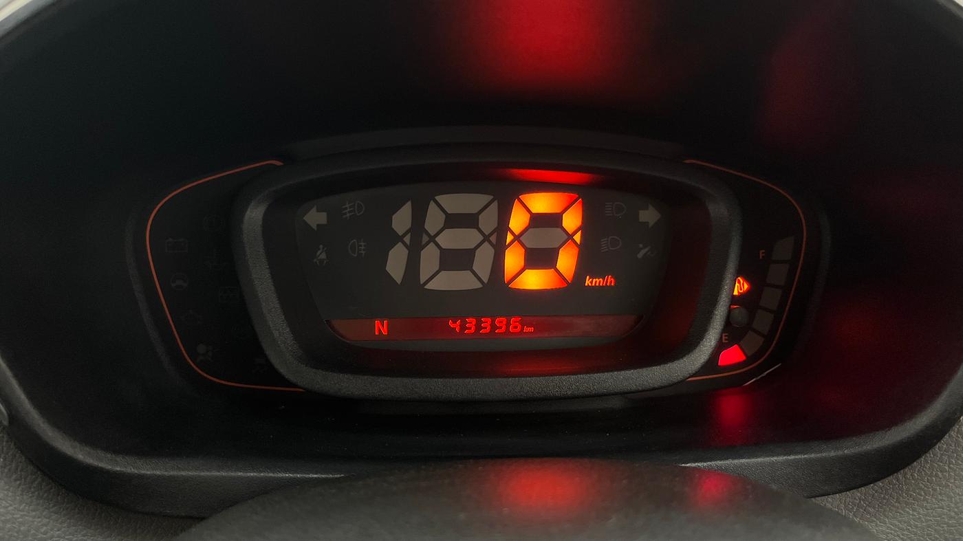2019 Renault Kwid RXT 1.0 AMT (O), Petrol, Automatic, 43,393 km, Odometer Image
