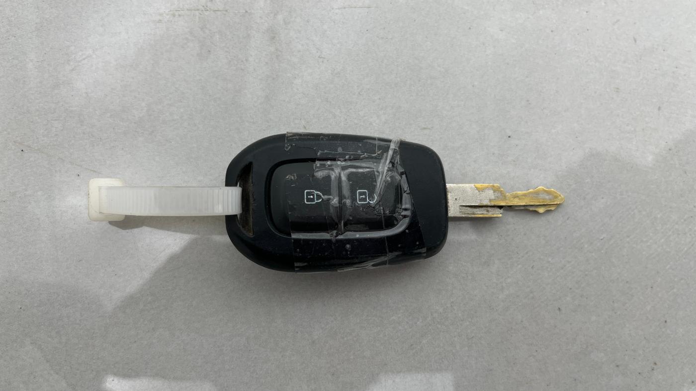 2019 Renault Kwid RXT 1.0 AMT (O), Petrol, Automatic, 43,393 km, Key Close Up