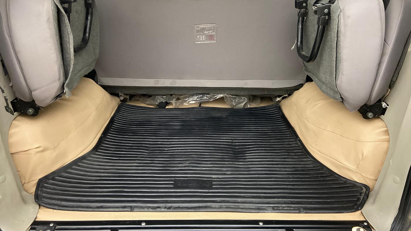 2018 Mahindra Scorpio S7 120 BHP 2WD, Diesel, Manual, 43,269 km, Boot Inside