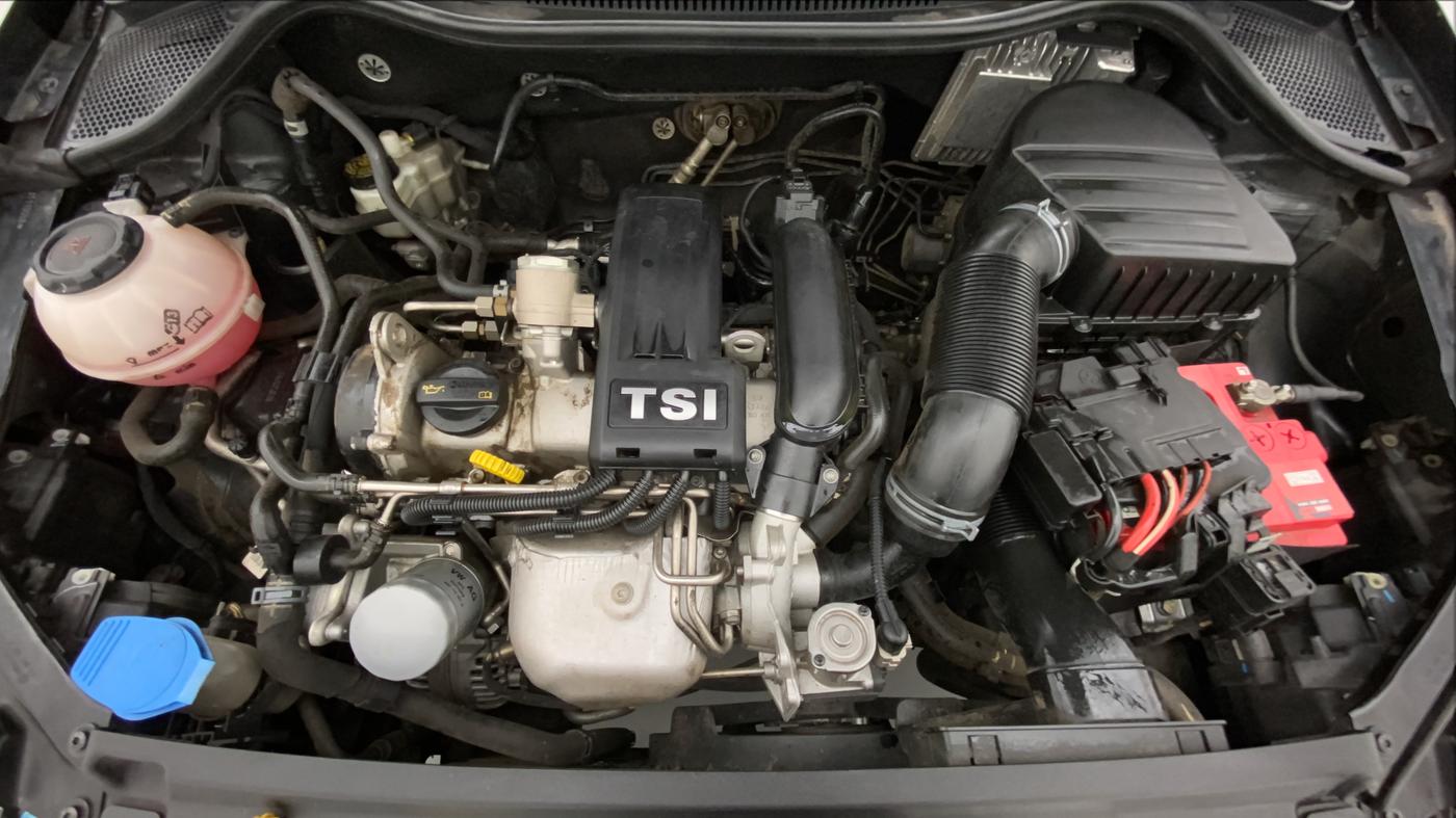 2018 Volkswagen Vento HIGHLINE PLUS 1.2 AT 16 ALLOY, Petrol, Automatic, 67,875 km, Open Bonet