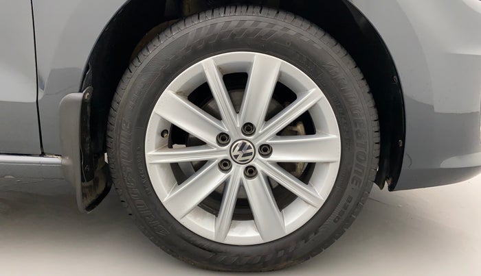 2018 Volkswagen Vento HIGHLINE PLUS 1.2 AT 16 ALLOY, Petrol, Automatic, 67,875 km, Right Front Wheel