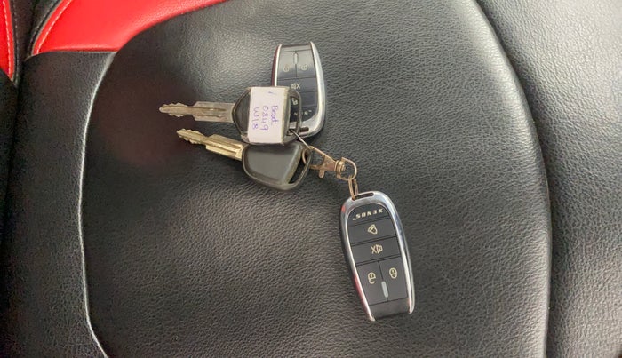 2013 Chevrolet Beat LS PETROL, Petrol, Manual, 56,724 km, Key Close Up