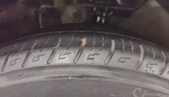 2019 Hyundai VENUE SX PLUS 1.0 TURBO DCT, Petrol, Automatic, 99,740 km, Left Front Tyre Tread