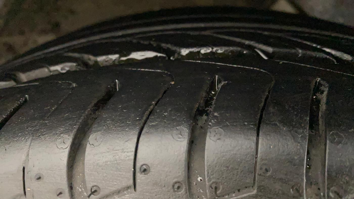 2019 Ford Ecosport TITANIUM + 1.5L PETROL AT, Petrol, Automatic, 58,398 km, Left Front Tyre Tread