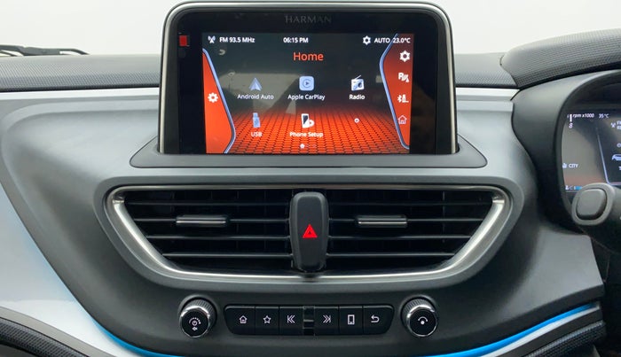 2021 Tata ALTROZ XZ 1.2, Petrol, Manual, 4,009 km, Infotainment System