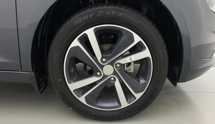 2021 Tata ALTROZ XZ 1.2, Petrol, Manual, 4,009 km, Right Front Wheel