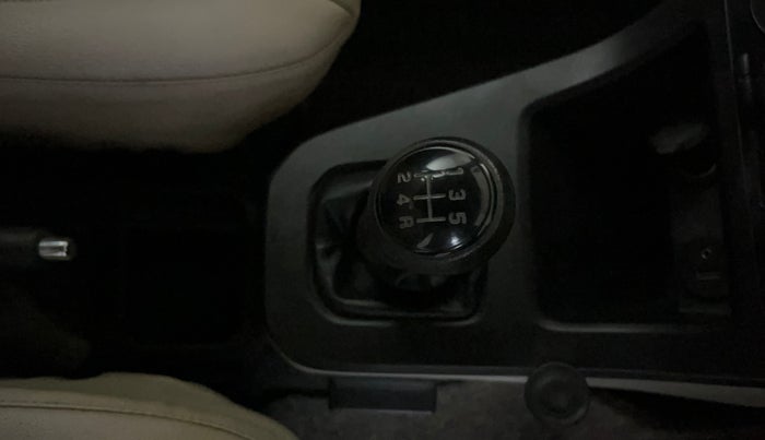 2019 Maruti New Wagon-R ZXI 1.2, Petrol, Manual, 72,677 km, Gear Lever