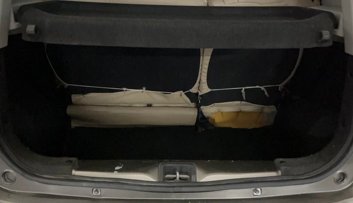 2019 Maruti New Wagon-R ZXI 1.2, Petrol, Manual, 72,677 km, Boot Inside