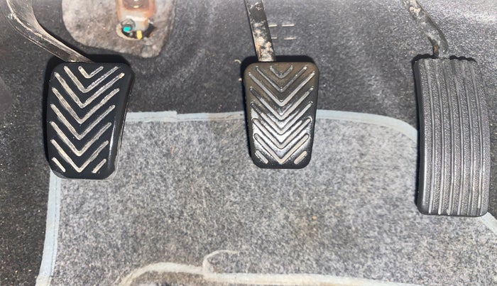 2014 Hyundai Eon ERA +, Petrol, Manual, 29,859 km, Pedals