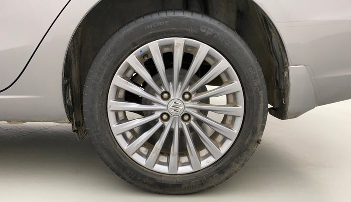 2017 Maruti Ciaz ZXI+, Petrol, Manual, 72,996 km, Left Rear Wheel