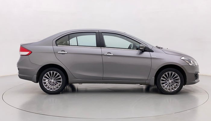 2017 Maruti Ciaz ZXI+, Petrol, Manual, 72,996 km, Right Side View