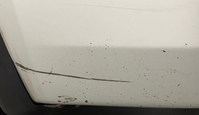 2017 Maruti Dzire VDI AMT, Diesel, Automatic, 1,12,566 km, Rear bumper - Minor scratches