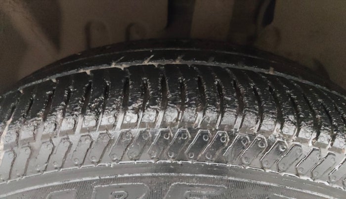 2017 Ford Ecosport TITANIUM 1.5L PETROL, Petrol, Manual, 60,554 km, Left Front Tyre Tread