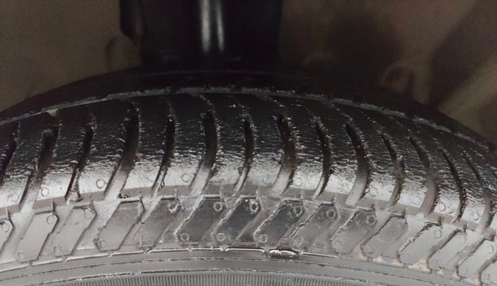 2017 Ford Ecosport TITANIUM 1.5L PETROL, Petrol, Manual, 60,554 km, Right Front Tyre Tread