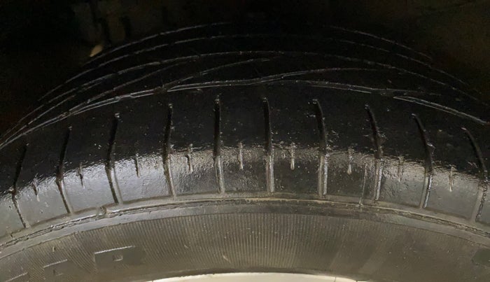 2021 Tata NEXON XZ PLUS DIESEL, Diesel, Manual, 60,679 km, Right Rear Tyre Tread