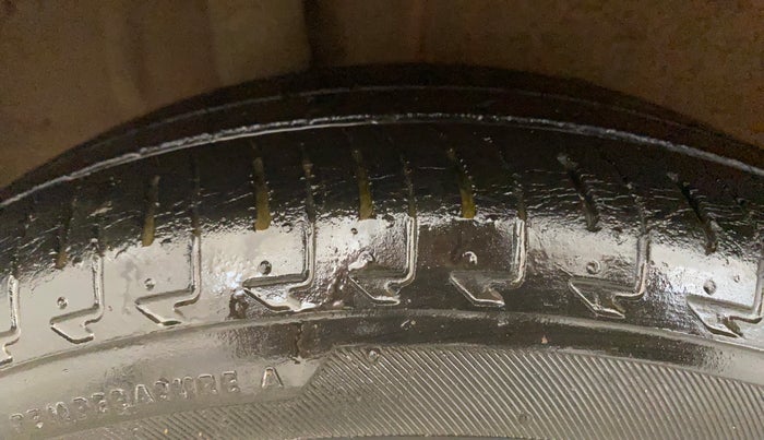 2018 Maruti IGNIS DELTA 1.2, Petrol, Manual, 35,480 km, Right Rear Tyre Tread