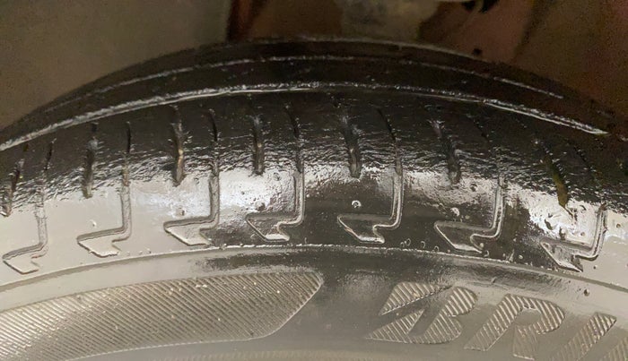 2018 Maruti IGNIS DELTA 1.2, Petrol, Manual, 35,480 km, Left Front Tyre Tread