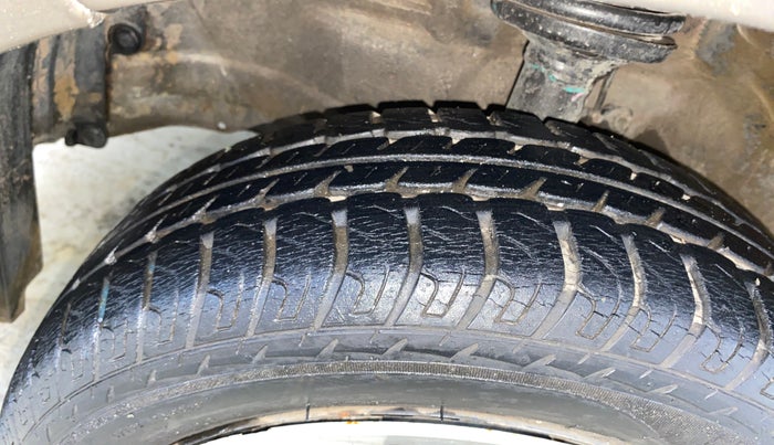 2016 Maruti Wagon R 1.0 VXI, Petrol, Manual, 10,987 km, Left Front Tyre Tread
