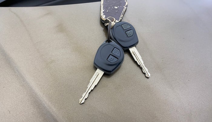 2016 Maruti Wagon R 1.0 VXI, Petrol, Manual, 10,987 km, Key Close Up