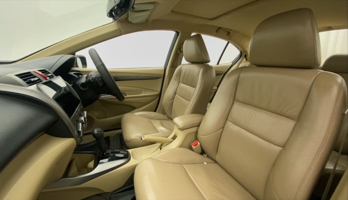 2012 Honda City 1.5L I-VTEC V AT SUNROOF, CNG, Automatic, 83,570 km, Right Side Front Door Cabin