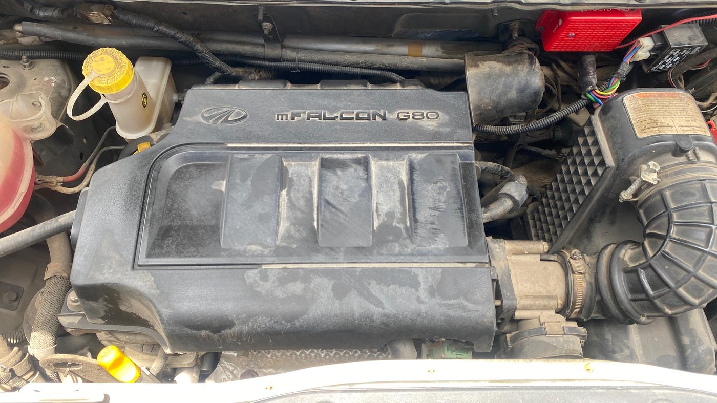 2018 Mahindra KUV 100 NXT K2 P 6 STR, Petrol, Manual, 45,966 km, Engine View