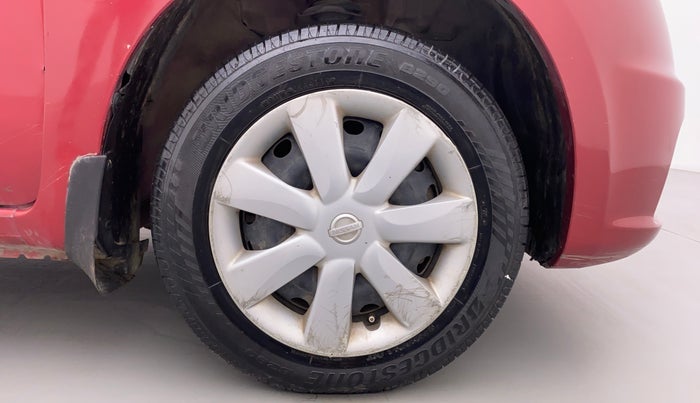 2017 Nissan Micra Active XV S, Petrol, Manual, 69,965 km, Right Front Wheel