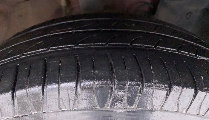 2017 Nissan Micra Active XV S, Petrol, Manual, 69,965 km, Right Front Tyre Tread
