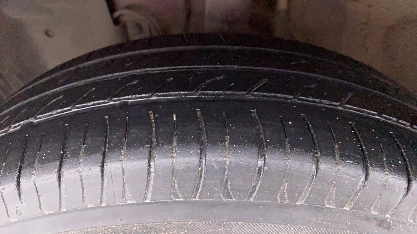 2017 Nissan Micra Active XV S, Petrol, Manual, 69,965 km, Left Front Tyre Tread