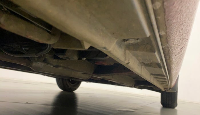 2012 Maruti Swift VXI, Petrol, Manual, 35,682 km, Right Side Underbody