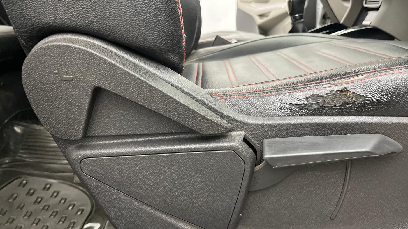 2015 Ford Ecosport TITANIUM 1.5L PETROL, Petrol, Manual, 77,521 km, Driver Side Adjustment Panel