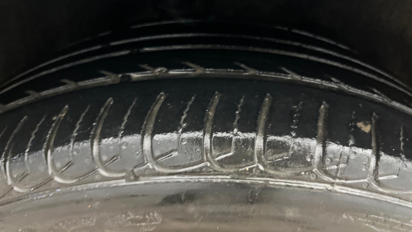 2015 Ford Ecosport TITANIUM 1.5L PETROL, Petrol, Manual, 77,521 km, Right Rear Tyre Tread
