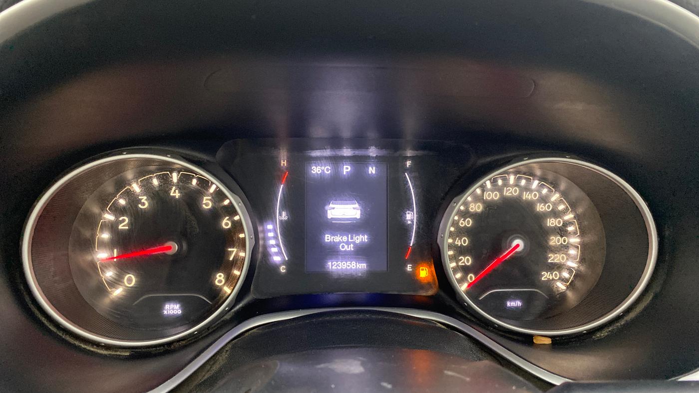 2017 Jeep Compass LIMITED 1.4 PETROL AT, Petrol, Automatic, 1,23,957 km, Odometer Image