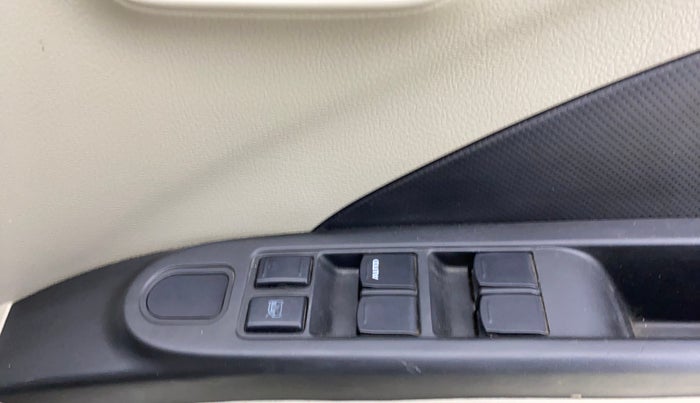 2014 Maruti Celerio VXI AMT, Petrol, Automatic, 63,255 km, Driver Side Door Panels Control