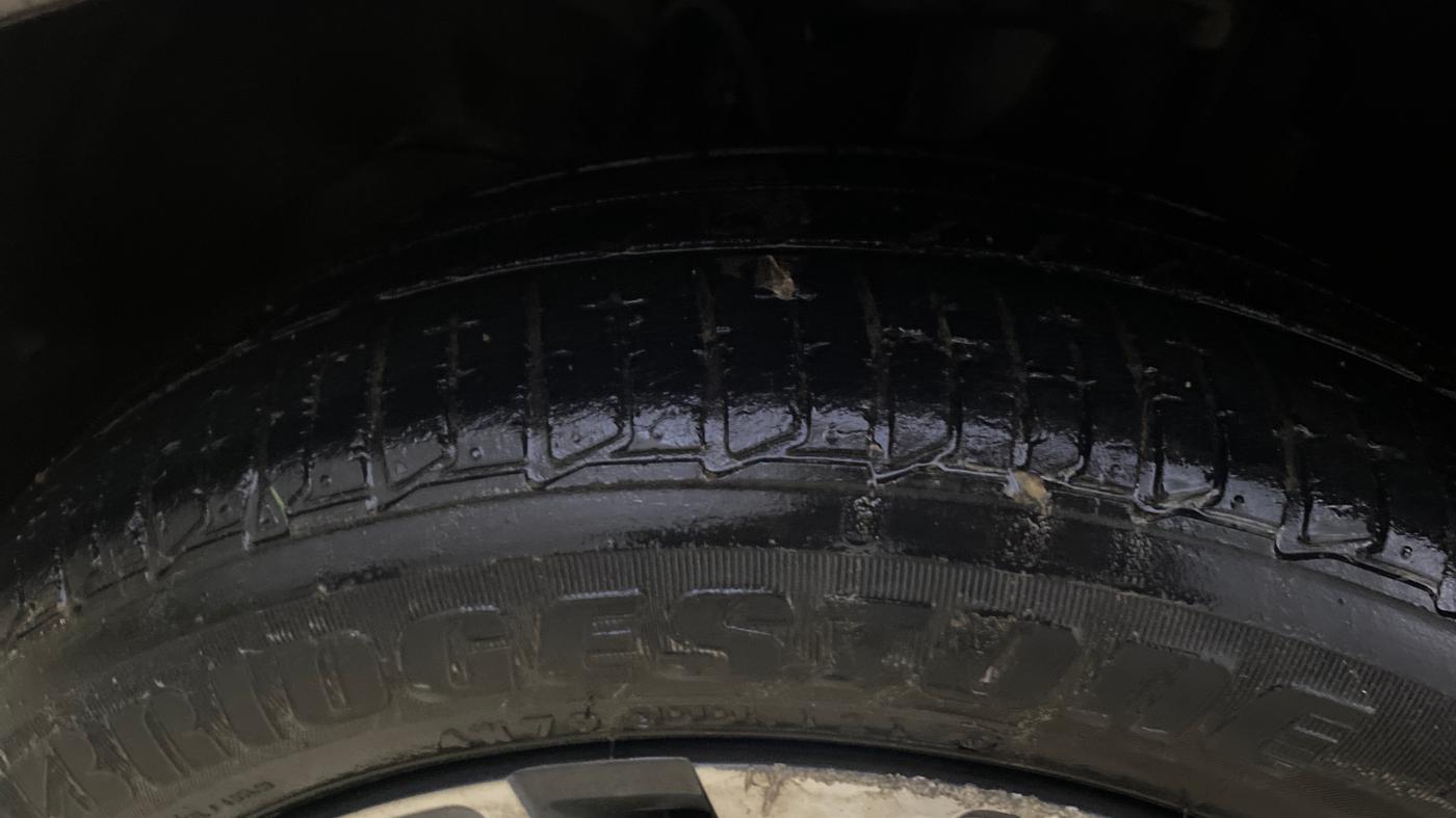 2019 Tata Tiago XZA PLUS PETROL, Petrol, Automatic, 29,717 km, Left Front Tyre Tread