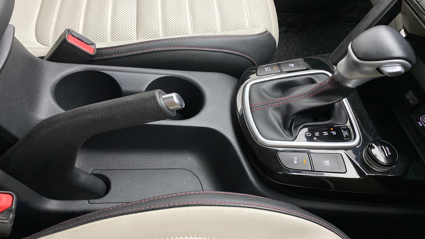 2019 KIA SELTOS GTX + AT PETROL, Petrol, Automatic, 19,538 km, Gear Lever