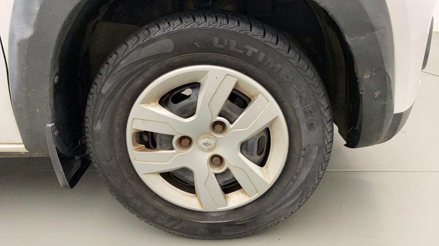 2018 Renault Kwid RXT 0.8 (O), Petrol, Manual, 12,648 km, Right Front Wheel