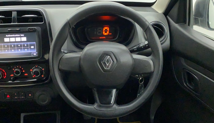 2018 Renault Kwid RXT 0.8 (O), Petrol, Manual, 12,648 km, Steering Wheel Close Up