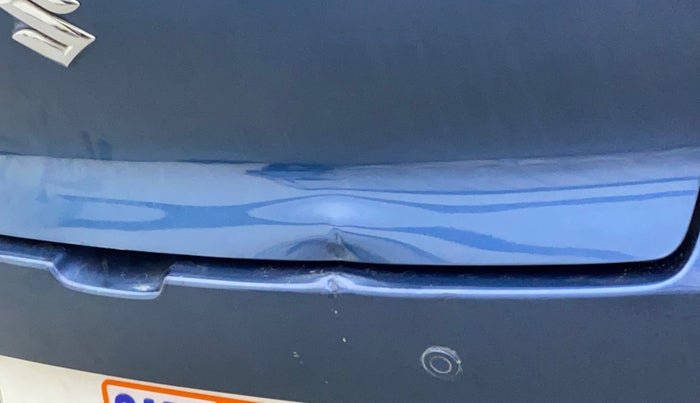 2016 Maruti Baleno DELTA PETROL 1.2, Petrol, Manual, 1,00,505 km, Dicky (Boot door) - Slightly dented