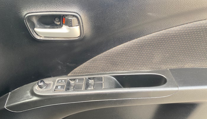 2019 Maruti Celerio X ZXI, Petrol, Manual, 31,038 km, Driver Side Door Panels Control