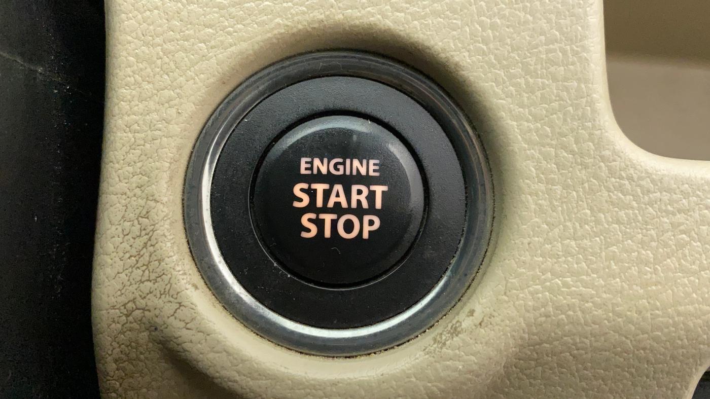 2016 Maruti Ciaz ZXI, Petrol, Manual, 63,300 km, Keyless Start/ Stop Button