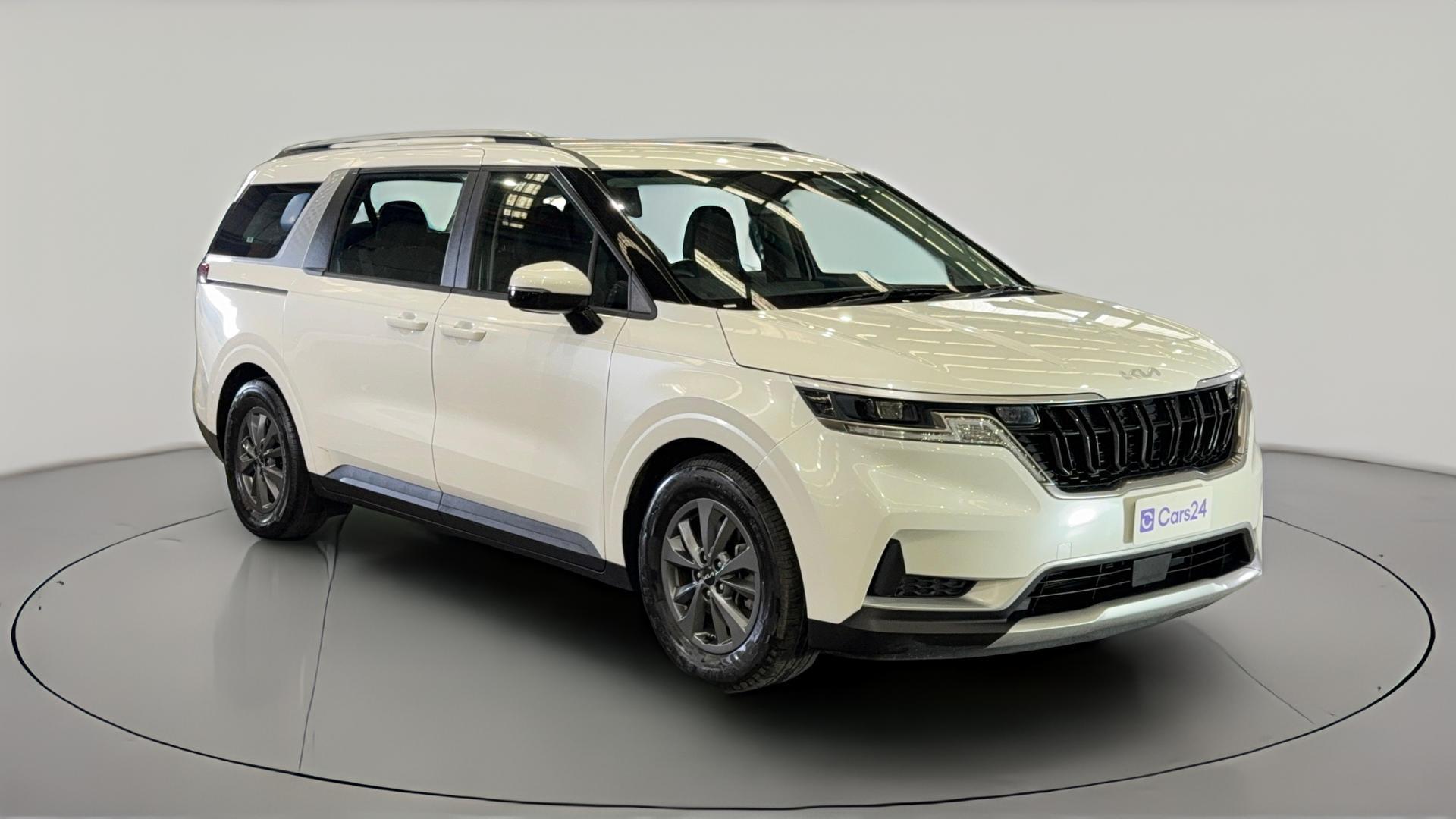 Kia Carnival image