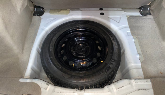 2016 Ford Figo Aspire TITANIUM1.5 DIESEL, Diesel, Manual, 48,080 km, Spare Tyre