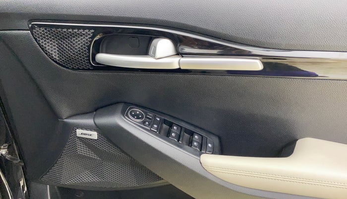 2024 KIA SELTOS  GTX PLUS 1.5 DIESEL AT, Diesel, Automatic, 44,058 km, Driver Side Door Panels Control