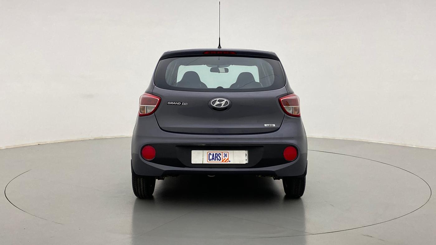 2017 Hyundai Grand i10 magna 1.2 crdi, Diesel, Manual, 68,364 km, Back/Rear