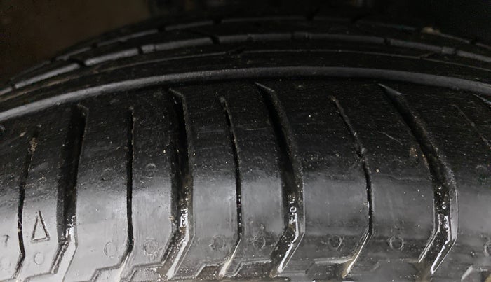 2020 Volkswagen Polo GT TSI AT 1.0, Petrol, Automatic, 29,210 km, Right Front Tyre Tread