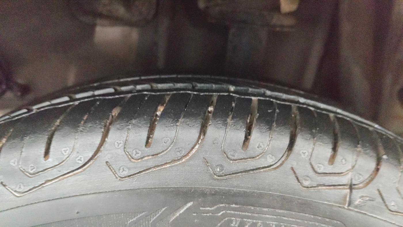 2019 Tata Tiago XZ PETROL, Petrol, Manual, 26,370 km, Left Rear Tyre Tread