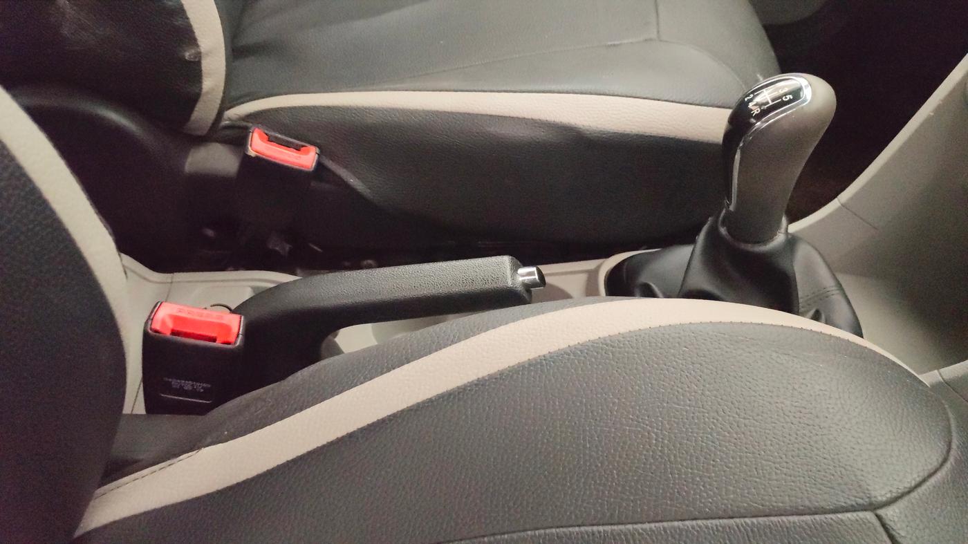 2019 Tata Tiago XZ PETROL, Petrol, Manual, 26,370 km, Gear Lever